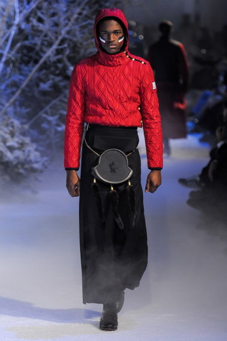 Moncler Gamme Bleu / - 2013-2014